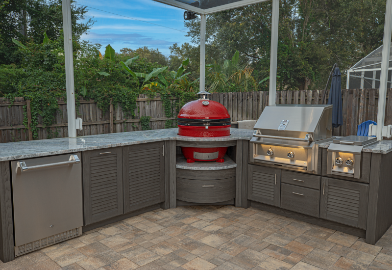Built-In Grill Installation for Functional and Modern Outdoor Cooking